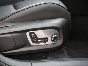 20181.5T PHEV Pro V g