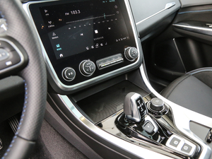 20181.5T PHEV Pro V п؅^