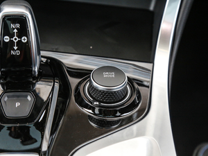 20181.5T PHEV Pro V п؅^