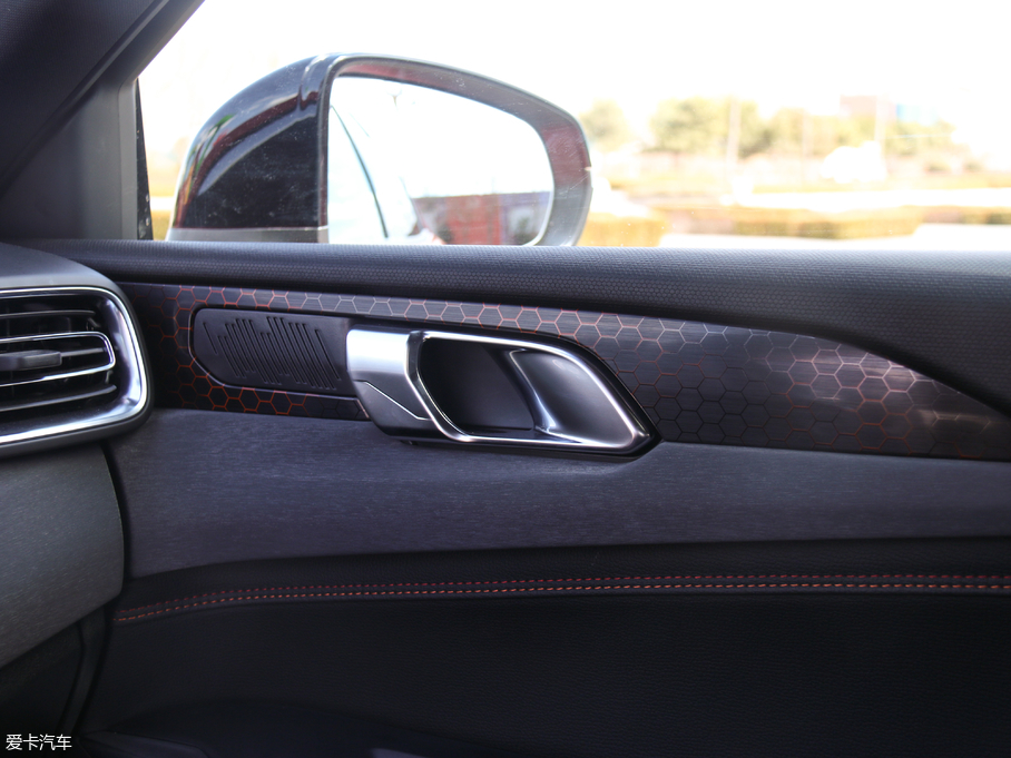 2018I03 2.0TD ԄӄPro