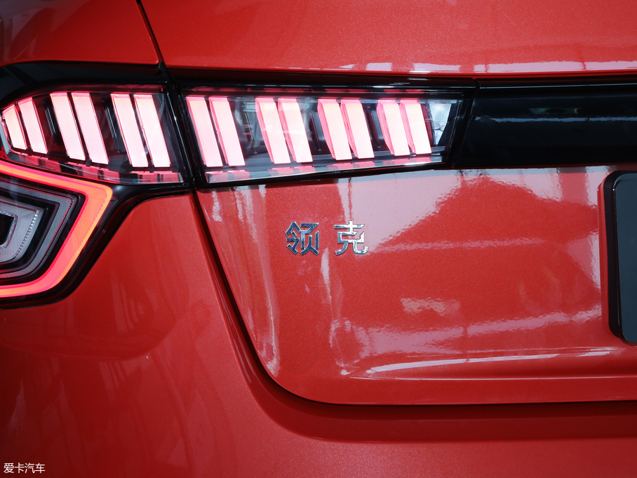 2018I(lng)03 1.5TD DCTŰ (gu)V