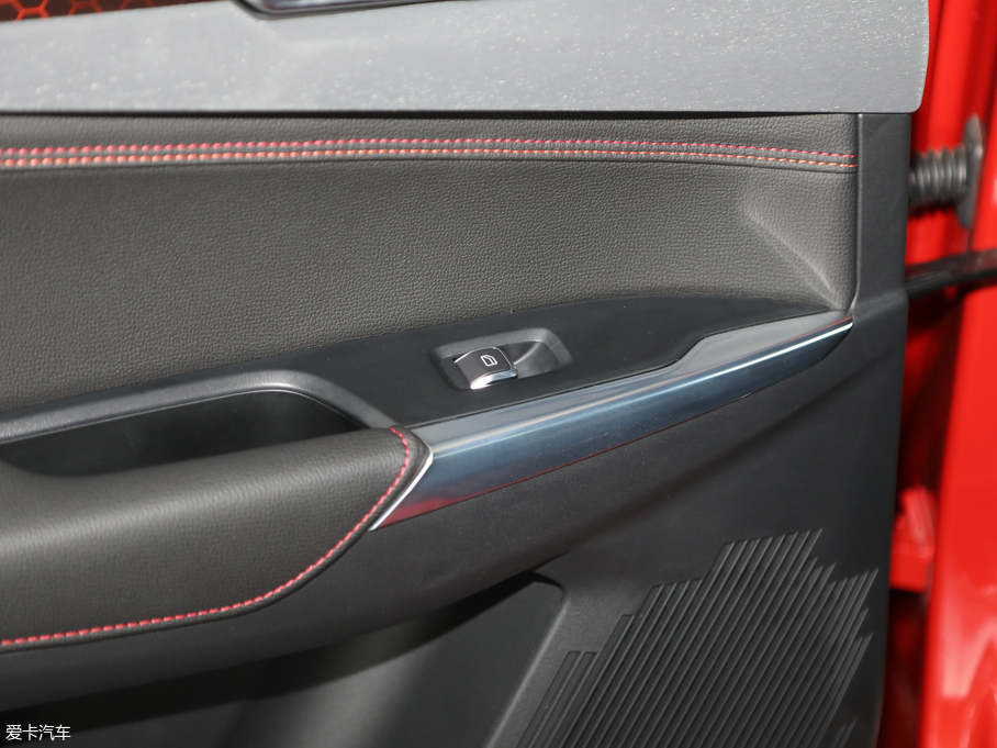 2018I03 1.5TD DCTŰ V