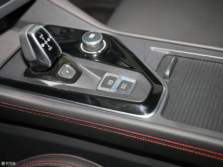 2018I03 1.5TD DCTŰ V