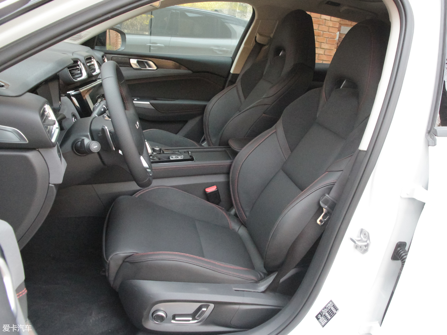 2018I02 2.0TD DCT Pro V