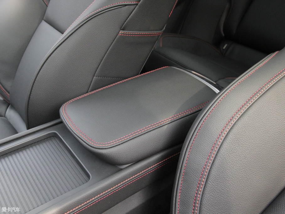 2018I02 2.0TD DCT Pro V