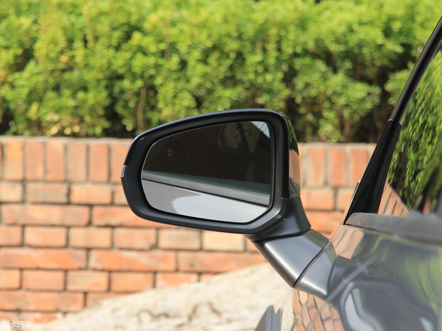 2018I(lng)02 1.5TD DCT(q) ҫPro (gu)V