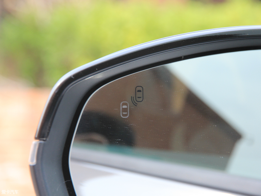 2018I02 1.5TD DCT ҫPro V