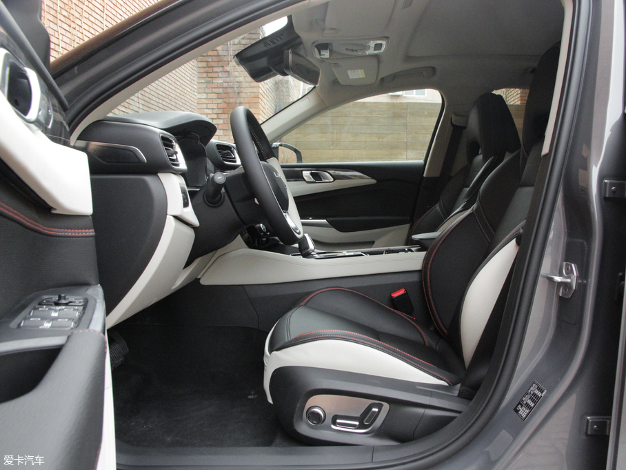 2018I02 1.5TD DCT ҫPro V