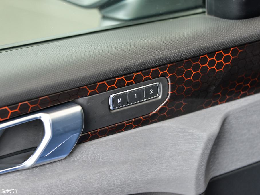 2018I02 2.0TD DCT Pro V