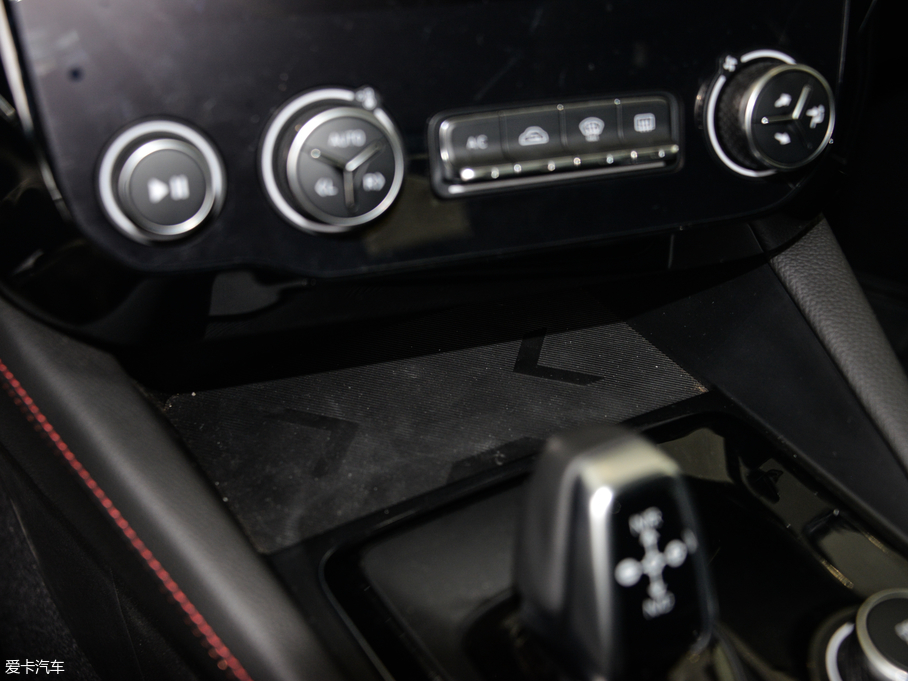 2018I02 2.0TD DCT Pro V