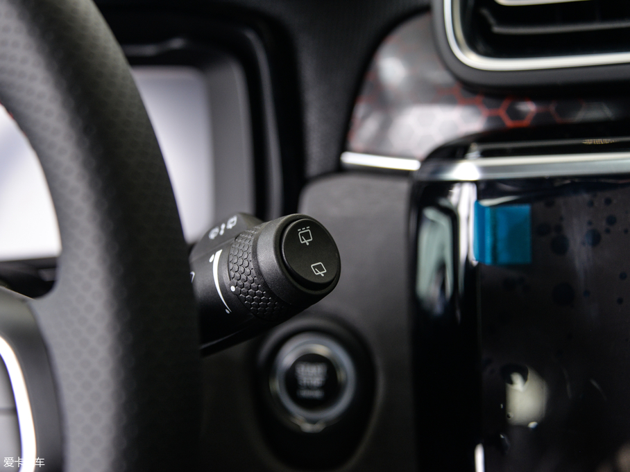 2018I(lng)02 2.0TD DCT(q) Pro V