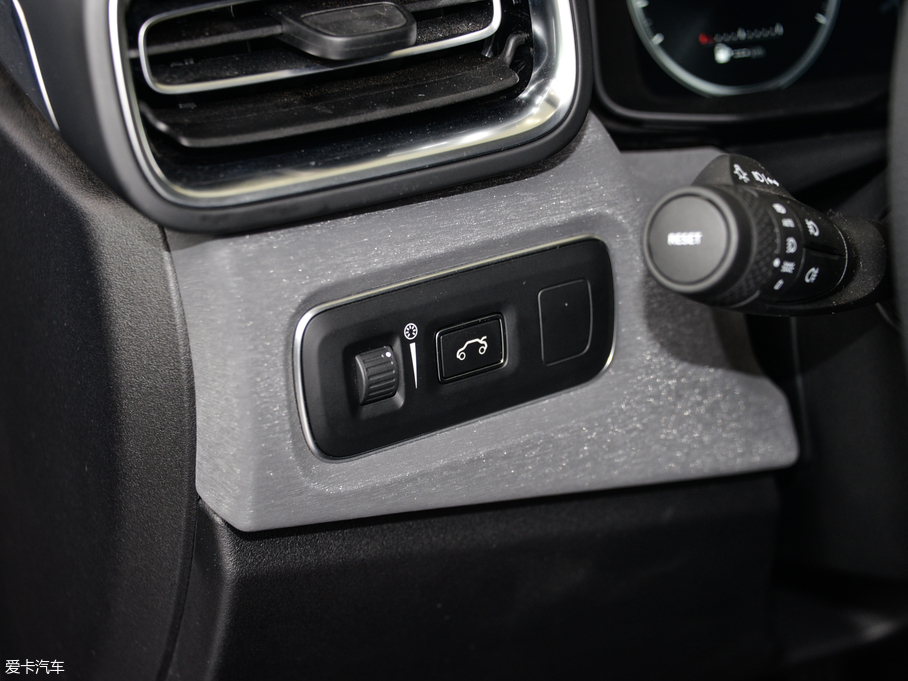 2018I02 2.0TD DCT Pro V