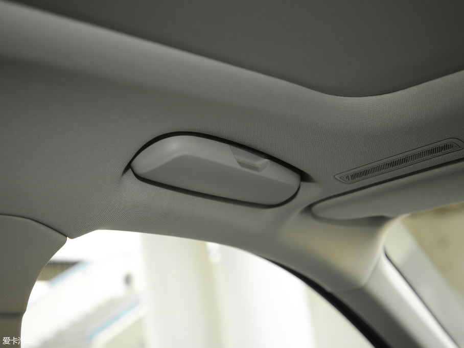 2018I02 1.5TD DCT ҫPro V