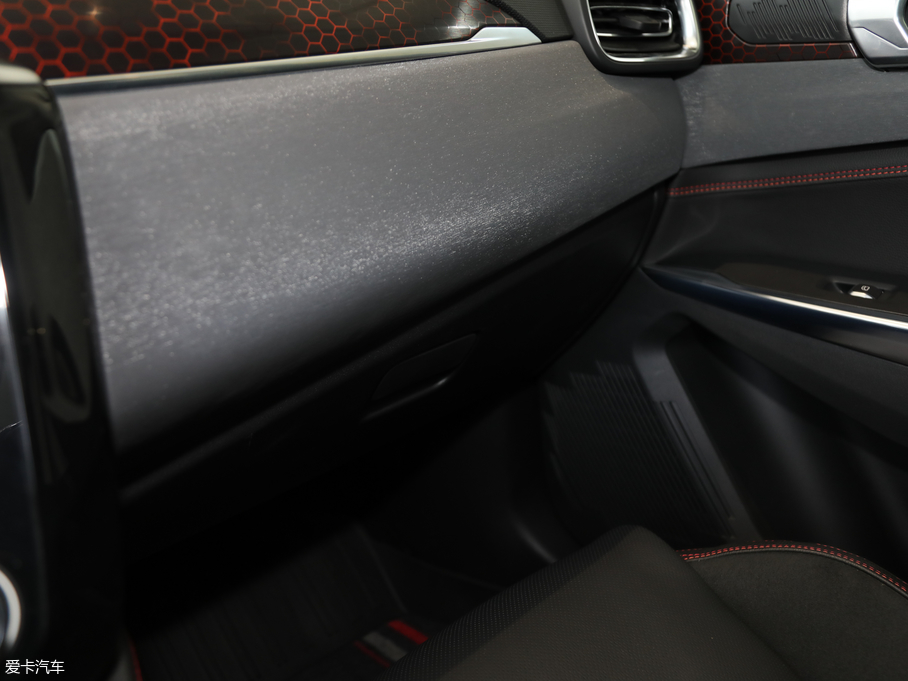 2018I(lng)02 1.5TD DCT(q)  V