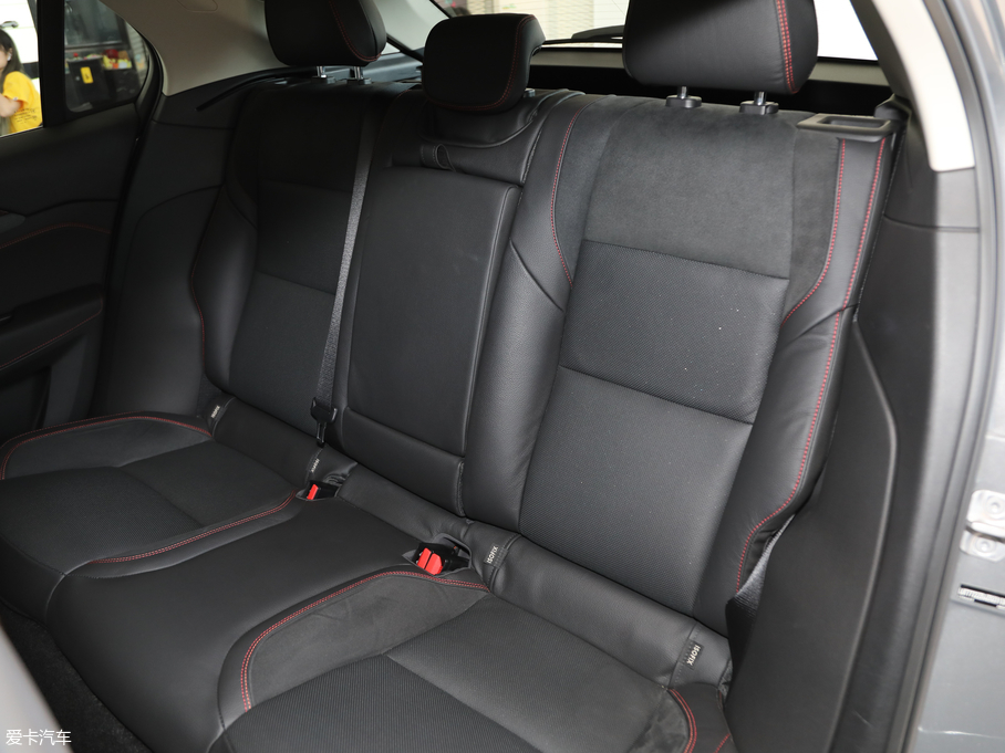 2018I02 1.5TD DCT  V