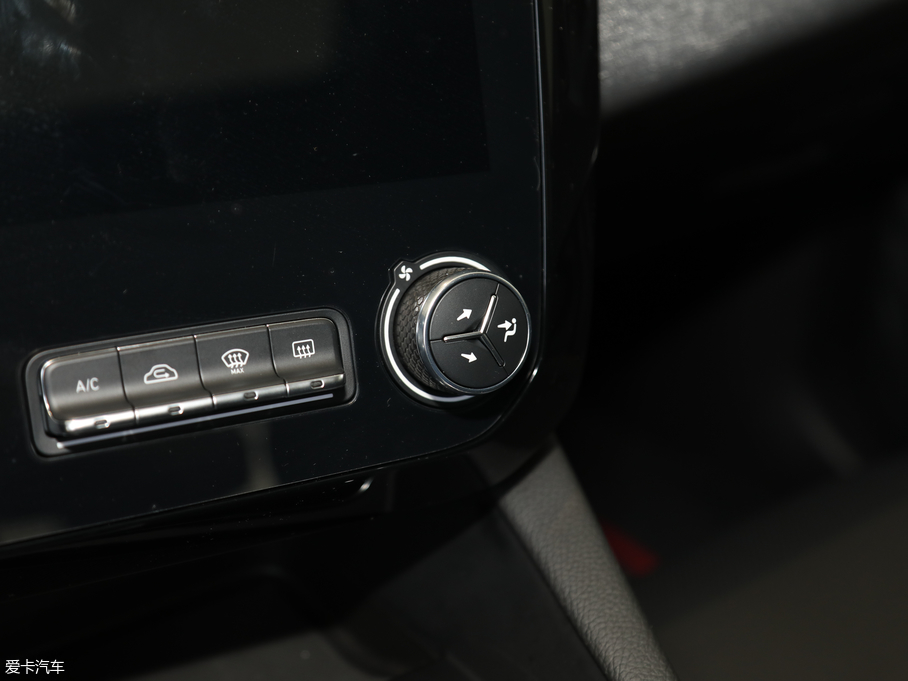 2018I02 1.5TD DCT  V