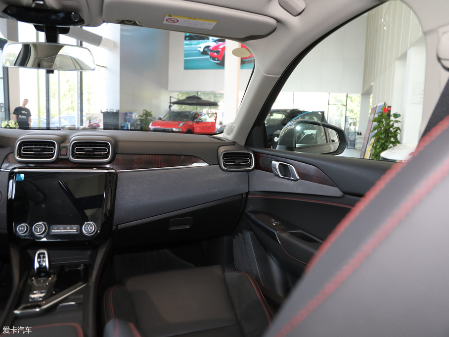 2018I02 1.5TD DCT  V