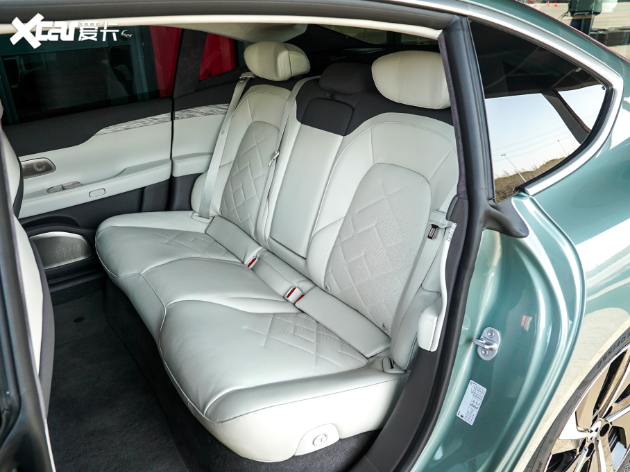 2022εET7 100kWh װl(f)