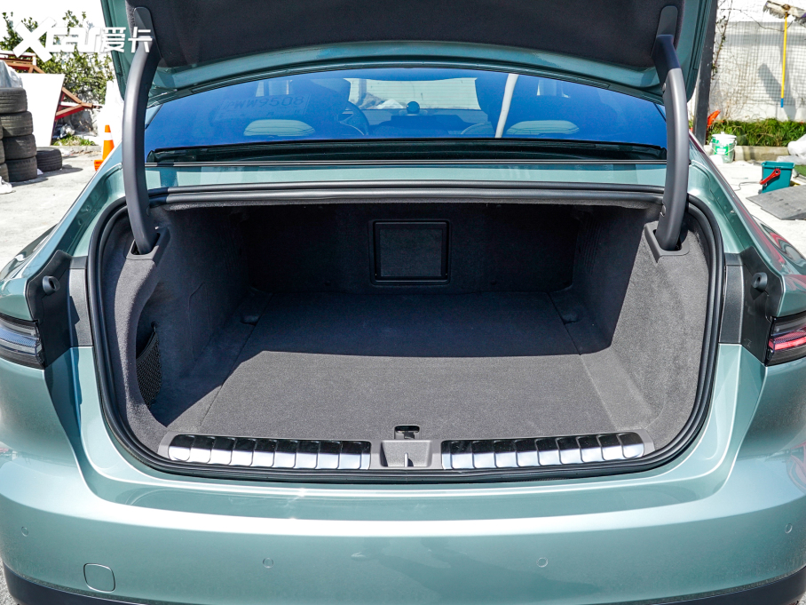 2022εET7 100kWh װl(f)