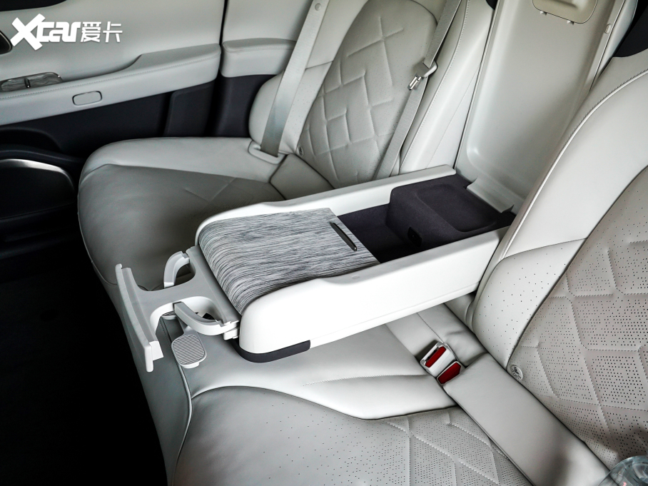 2022εET7 100kWh װl