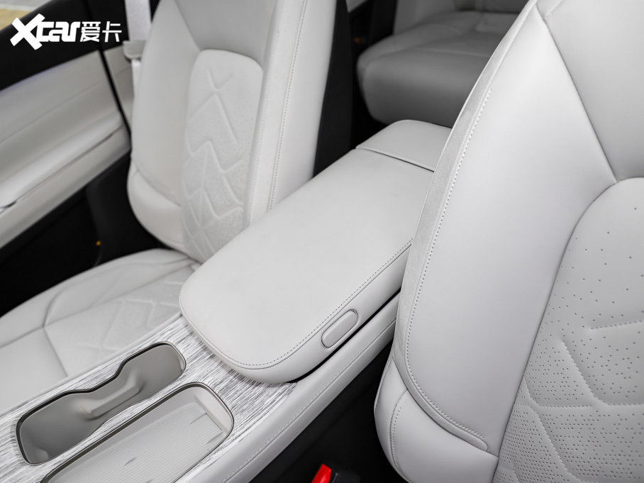 2022εES7 100kWh װl(f)