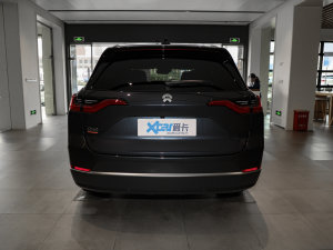 2022款75kWh 六座版 正后	