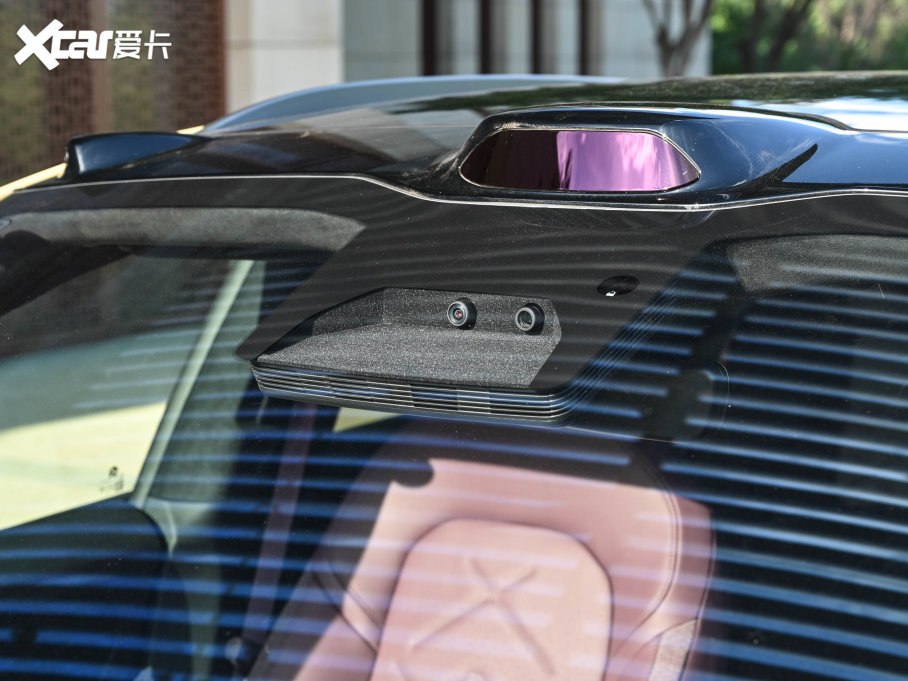 2023εET5T 100kWh Touring