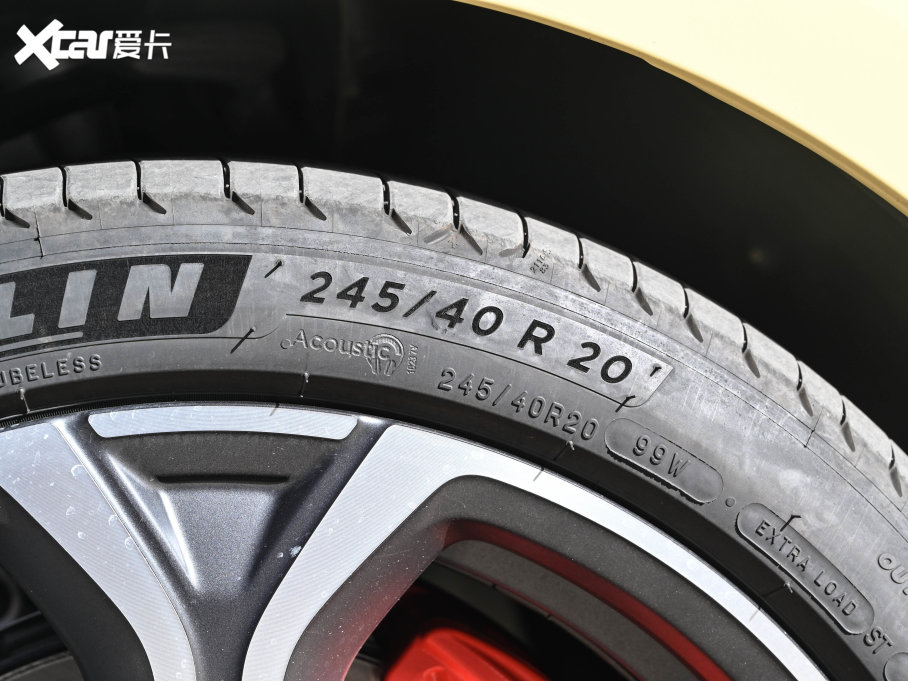 2023εET5T 100kWh Touring