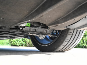 2023100kWh Touring ^