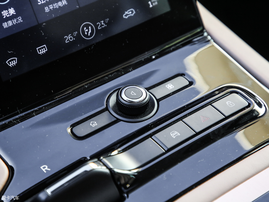 2018ε(li)ES8 (chung)ʼ