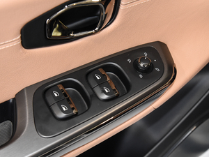 2019510km װlo {܇ƅ^	