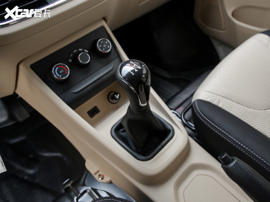 2021���Խ��V5 �M���� 1.5L ���m��