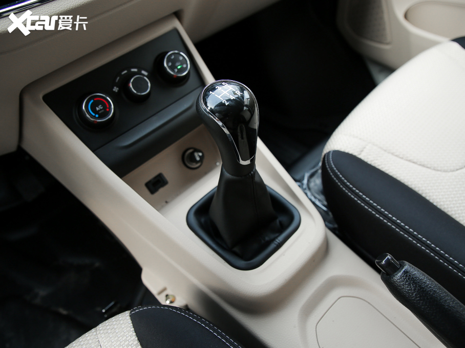 2021���Խ��V5 �M���� 1.6L ���A��