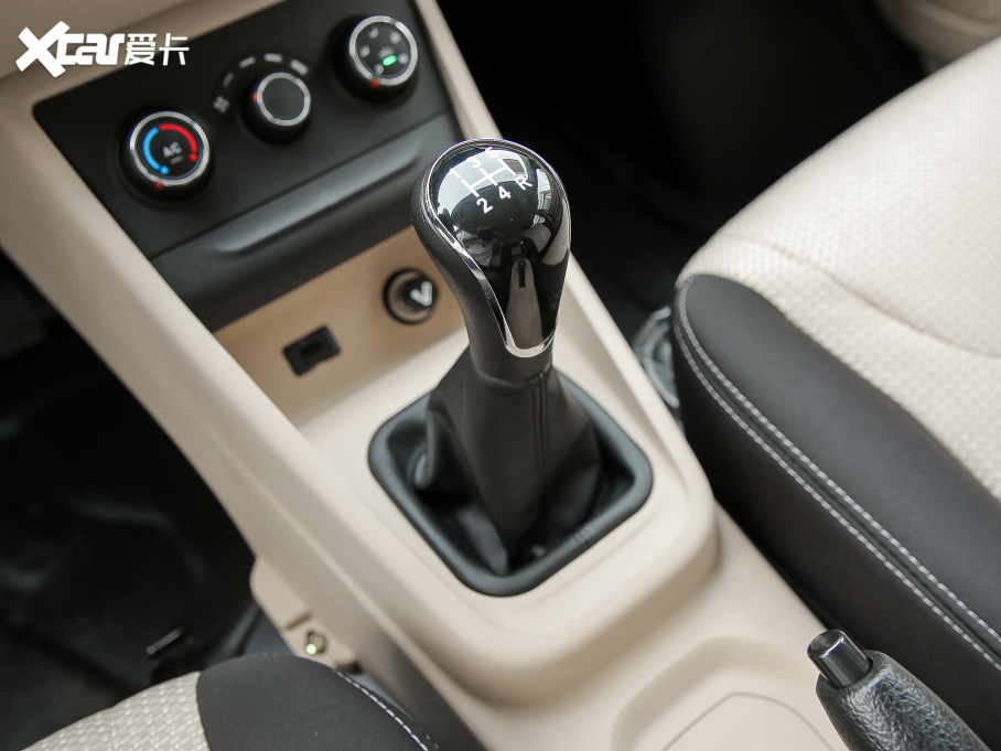 2021���Խ��V5 ��ؔ�� 1.5L ���m��