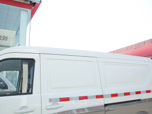 2021���M���� 1.5L ���A�� �������^