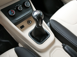 2021���M(j��n)���� 1.6L ���m�� �Q���U