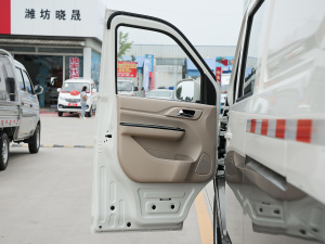 2021���M���� 1.6L ���m�� �{�λ܇�T