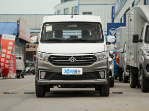 2021����ؔ�� 1.5L ���m�� ��ǰ