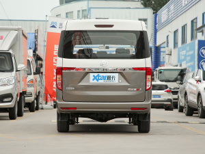 2021����ؔ�� 1.5L ���m�� ����	