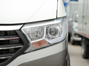 2021����ؔ�� 1.5L ���m�� �������^