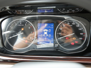 2021����ؔ�� 1.5L ���m�� �x��