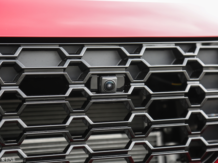 2018κ VV6 2.0T Ş V