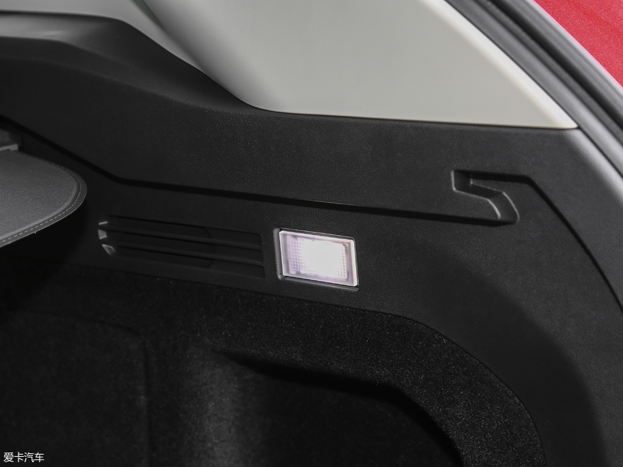 2018κ VV6 2.0T Ş V