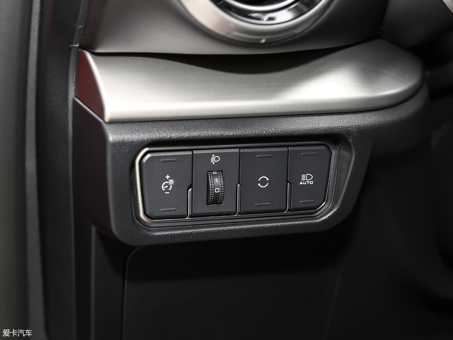 2018κ VV6 2.0T Ş V