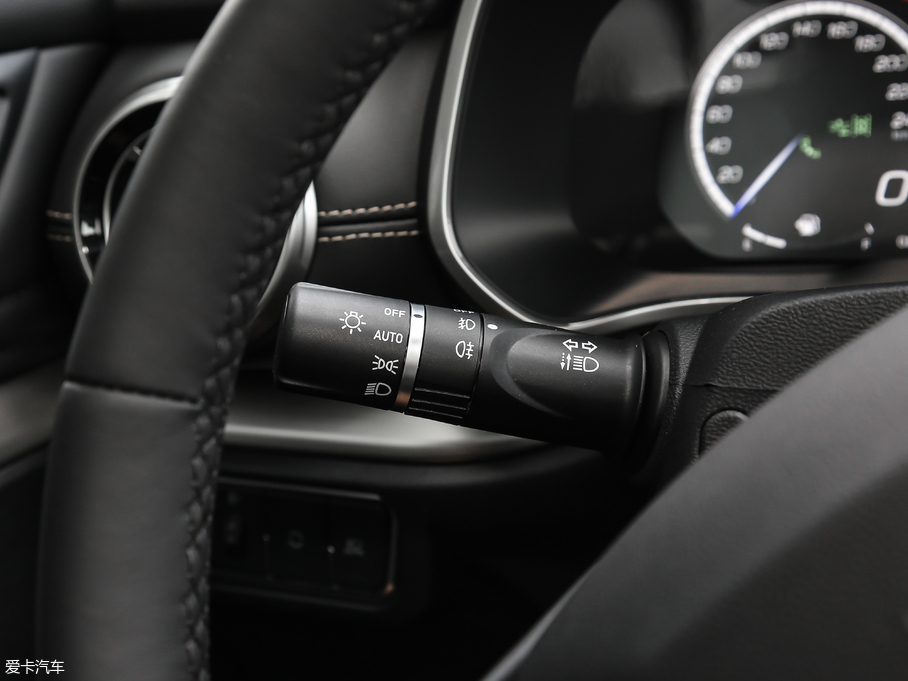 2018κ VV6 2.0T (q)Ş (gu)V