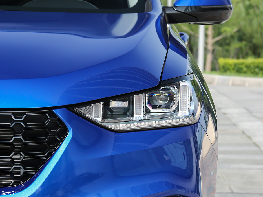 2018κ VV6 2.0T Ş V