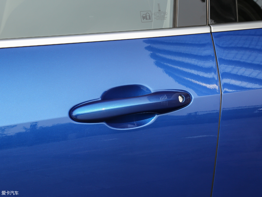 2018κ VV6 2.0T Ş V