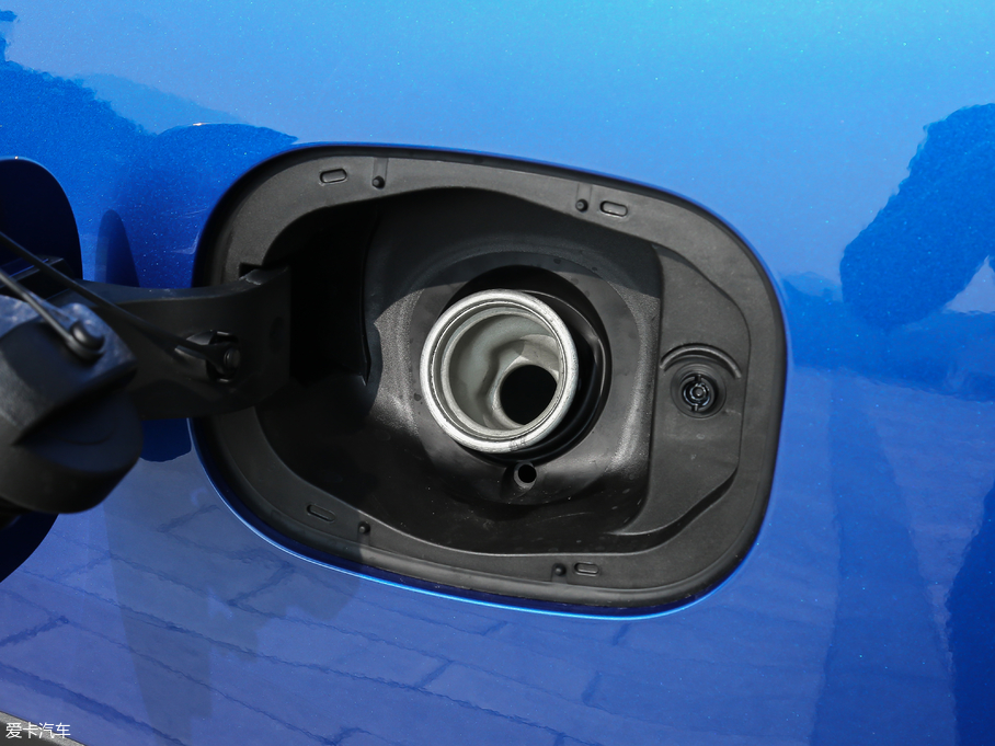 2018κ VV6 2.0T Ş V