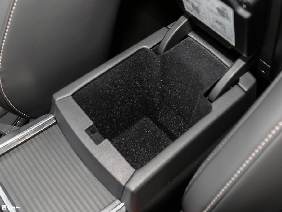 2018κ VV6 2.0T Ş V