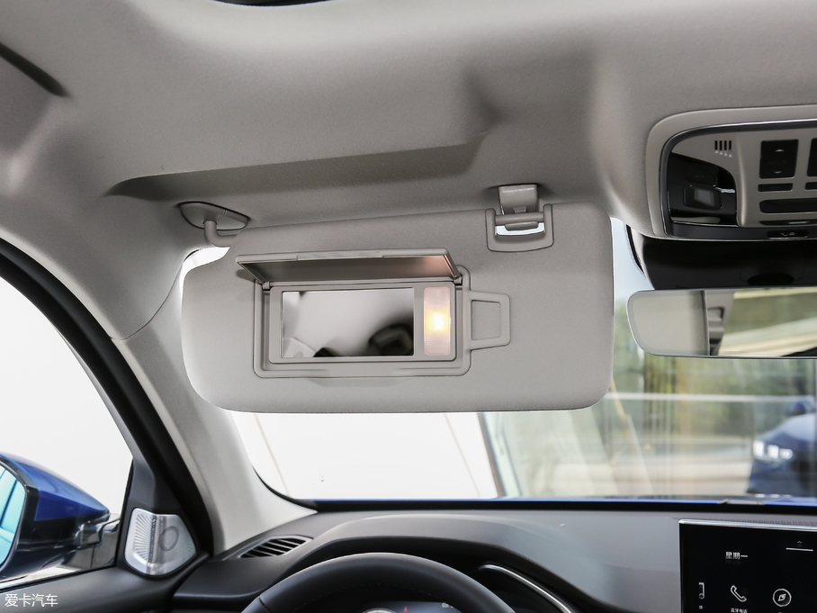 2018κ VV6 2.0T (q)Ş V